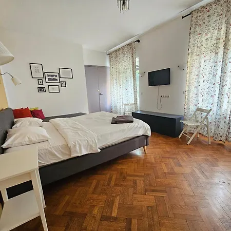 2bedroom Bucharest